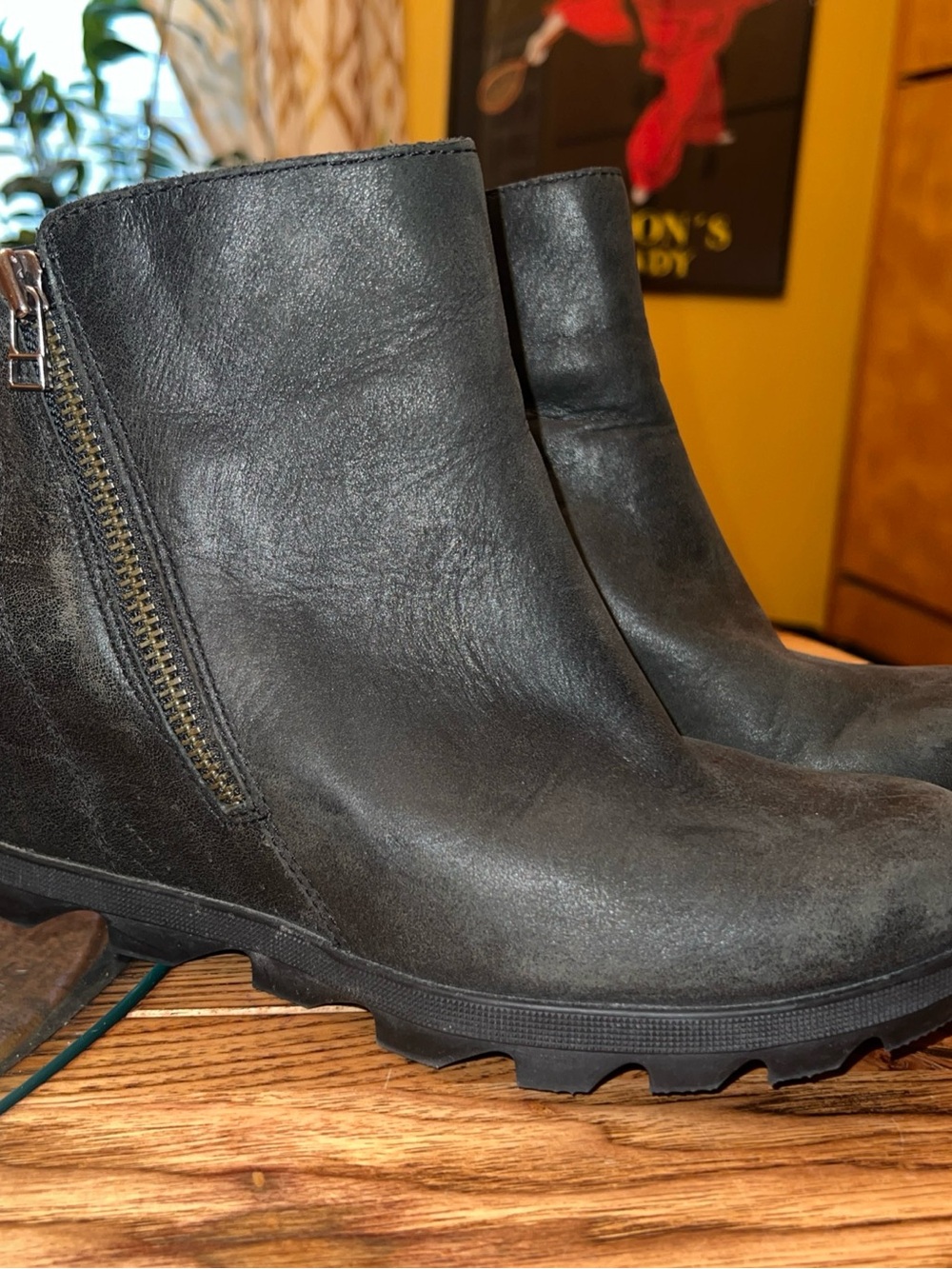 Sorel Boots Womens Sz 9 Joan of Arctic Wedge II Chelsea Boot NL3364-010 Black